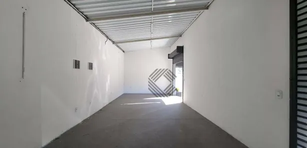 Loja / Salão / Ponto Comercial para alugar, 52m² no Protestantes, Votorantim