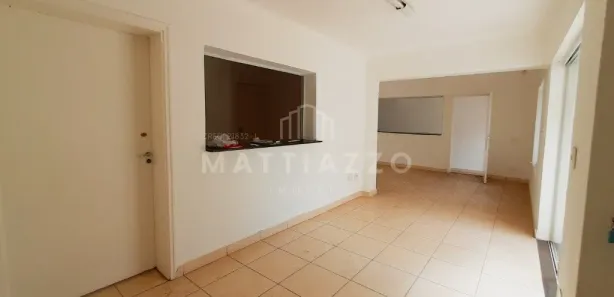Prédio Inteiro para alugar, 302m² no Centro, Limeira