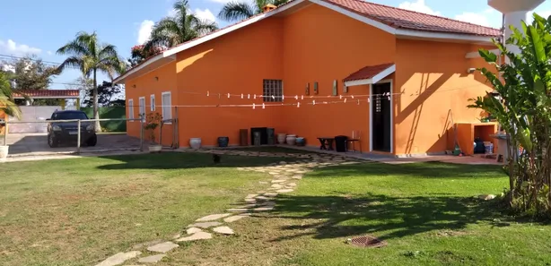 Fazenda / Sítio / Chácara com 3 Quartos à venda, 420m² no , Mairinque
