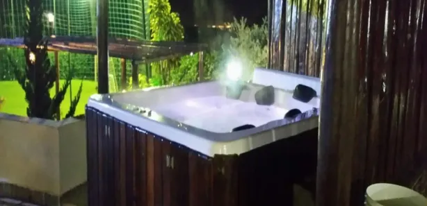 Casa de Condomínio com 12 Quartos para venda ou aluguel, 1000m² no Parque dos Cafezais VI, Itupeva