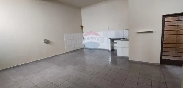Loja / Salão / Ponto Comercial para alugar, 300m² no Jardim Itacolomi, Mogi Guaçu
