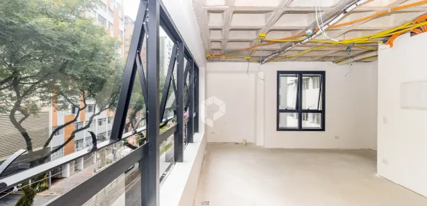 Conjunto Comercial / Sala para alugar, 37m² no Centro, Curitiba
