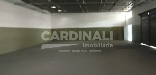 Galpão / Depósito / Armazém para alugar, 326m² no Jardim Santa Lúcia, Araraquara