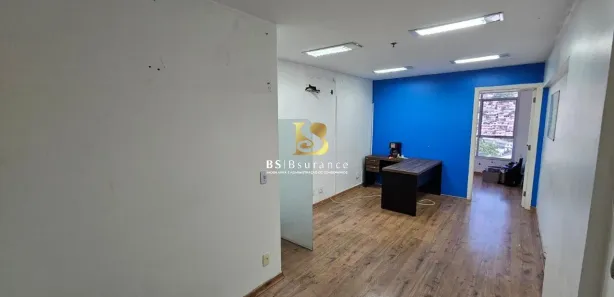 Loja / Salão / Ponto Comercial à venda, 66m² no Centro, Niterói