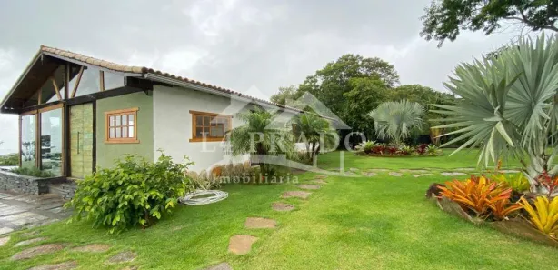 Casa com 3 Quartos à venda, 120m² no , Petrópolis