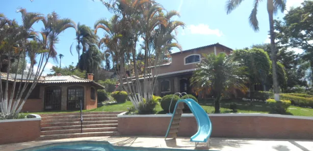 Fazenda / Sítio / Chácara com 3 Quartos à venda, 3235m² no Cachoeira, Ibiúna