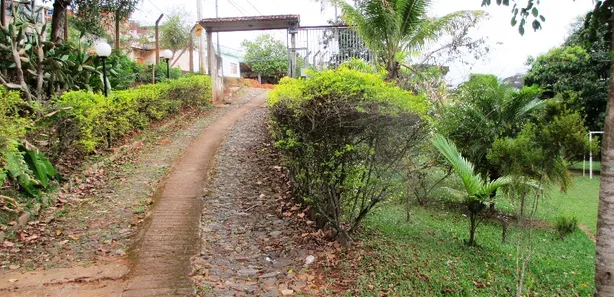 Fazenda / Sítio / Chácara com 3 Quartos à venda, 6465m² no Inácio Martins, Viçosa