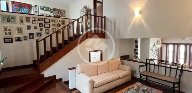 Casa com 4 Quartos à venda, 275m² no Parque Roberto Belizário, Pedro Leopoldo