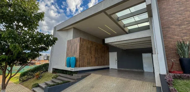 Casa de Condomínio com 3 Quartos à venda, 396m² no Parque Industrial, Maringá