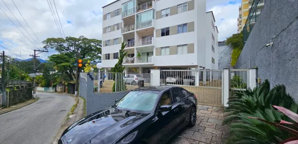 Apartamento com 2 Quartos à venda, 75m² no Valparaíso, Petrópolis