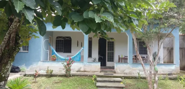 Fazenda / Sítio / Chácara com 3 Quartos à venda, 1500m² no Rio do Ouro, Rio Bonito