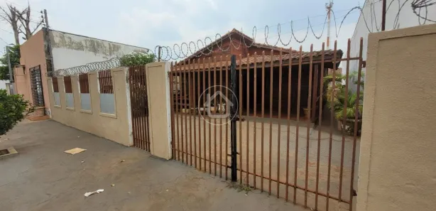 Casa com 3 Quartos à venda, 163m² no Vila Planalto, Campo Grande