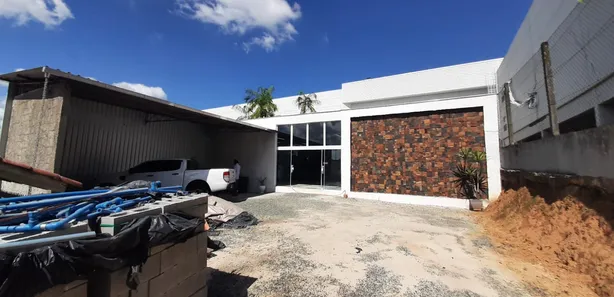 Galpão / Depósito / Armazém à venda, 384m² no Vila Lenzi, Jaraguá do Sul