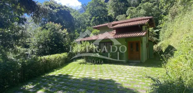 Casa com 3 Quartos à venda, 110m² no Araras, Petrópolis