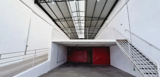 Galpão / Depósito / Armazém para venda ou aluguel, 640m² no Senador Salgado Filho, Marília