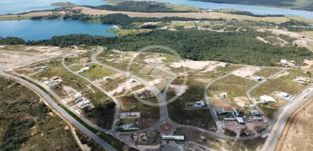 Terreno / Lote / Condomínio à venda, 826m² no Condomínio Ventura, 