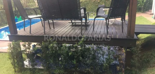 Casa com 5 Quartos à venda, 250m² no Loteamento Chacaras Embu-Guacu, Embu-Guaçu