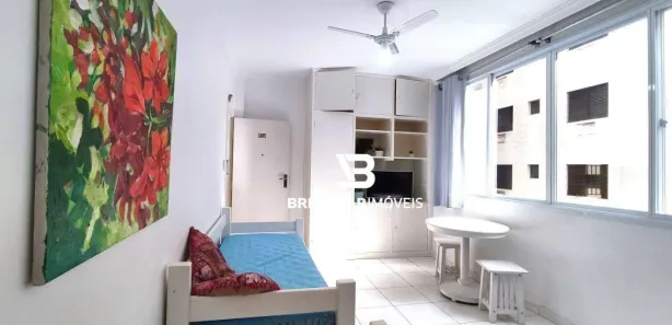 Kitnet com 1 Quarto para alugar, 27m² no Pitangueiras, Guarujá