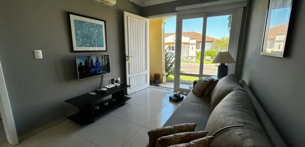 Casa de Condomínio com 3 Quartos à venda, 71m² no , Xangri-Lá