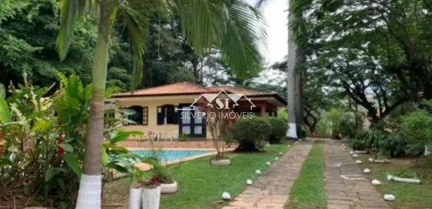 Fazenda / Sítio / Chácara com 4 Quartos à venda, 170m² no Maravilha, Paty do Alferes