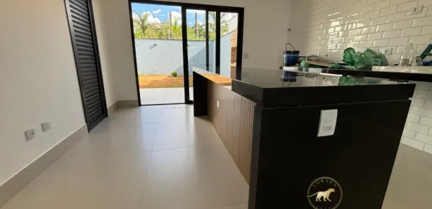 Sobrado com 3 Quartos à venda, 142m² no Laranjeiras, Caieiras