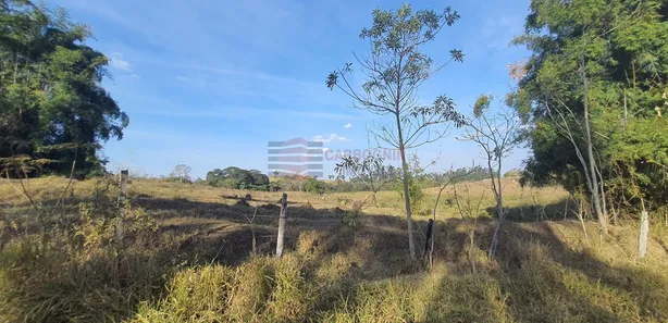 Fazenda / Sítio / Chácara com 1 Quarto à venda, 1210m² no Tataúba, Caçapava