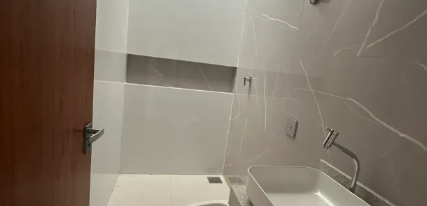 Casa com 3 Quartos para alugar, 160m² no Lagoa Santa, Governador Valadares