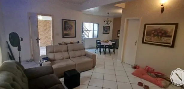 Sobrado com 3 Quartos para alugar, 122m² no Centro, Itanhaém