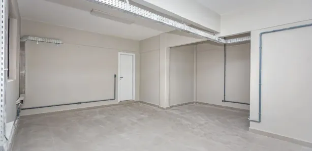 Conjunto Comercial / Sala para alugar, 30m² no Centro, Curitiba