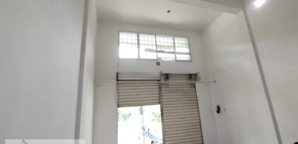 Loja / Salão / Ponto Comercial à venda, 44m² no Centro, Paty do Alferes