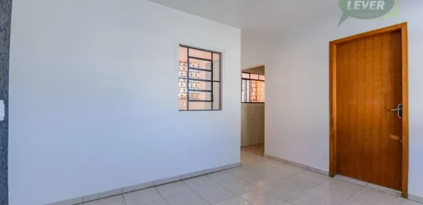 Casa com 3 Quartos para alugar, 60m² no Roça Grande, Colombo