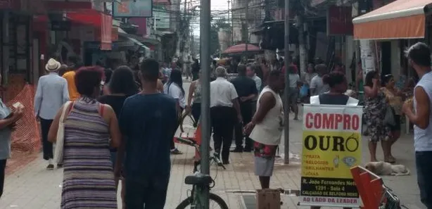 Loja / Salão / Ponto Comercial para alugar, 70m² no Centro, Belford Roxo