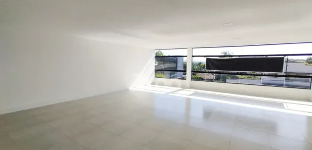 Conjunto Comercial / Sala para alugar, 55m² no Do Salto, Blumenau