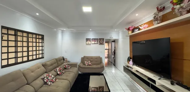 Casa com 5 Quartos à venda, 275m² no , Santo Antônio de Goiás