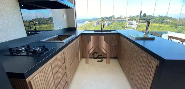 Fazenda / Sítio / Chácara com 4 Quartos à venda, 300m² no , Igaratá