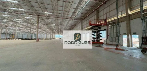 Galpão / Depósito / Armazém para alugar, 5539m² no Loteamento Industrial Coral, Mauá