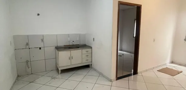 Kitnet com 1 Quarto para alugar, 35m² no Centro I, Brusque