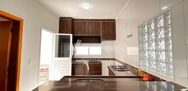 Casa de Condomínio com 3 Quartos para venda ou aluguel, 160m² no João Aranha, Paulínia