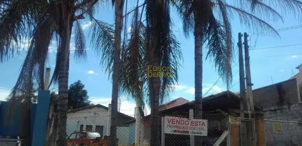 Galpão / Depósito / Armazém à venda, 700m² no Cruz, Lorena