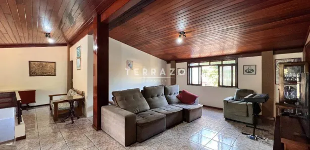 Cobertura com 2 Quartos para alugar, 66m² no Paineira, Teresópolis