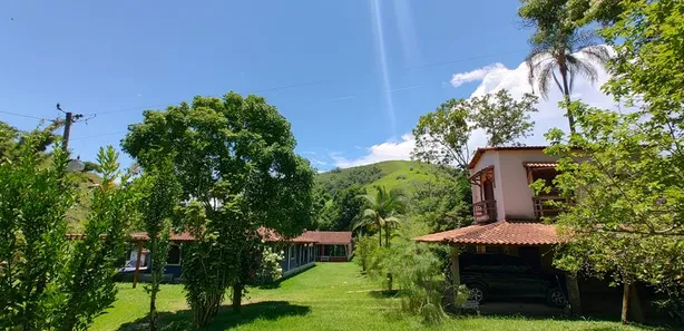 Fazenda / Sítio / Chácara com 4 Quartos à venda, 71000m² no Califórnia da Barra, Barra do Piraí