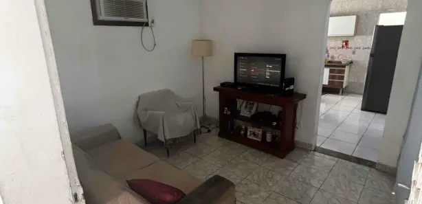 Casa com 2 Quartos à venda, 82m² no Comendador Soares, Nova Iguaçu
