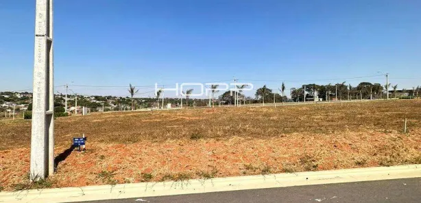 Terreno / Lote / Condomínio à venda, 211m² no Jardins Versalhes, Aparecida de Goiânia