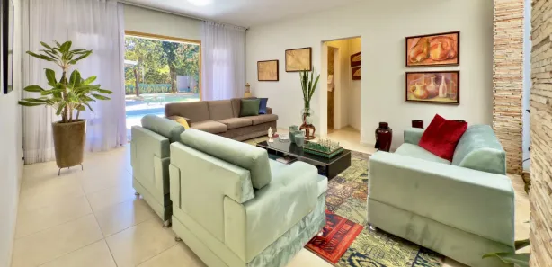 Casa com 3 Quartos para alugar, 1000m² no Setor de Habitações Individuais Sul, Brasília