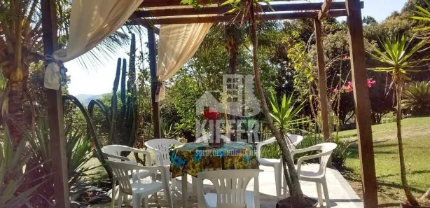 Fazenda / Sítio / Chácara com 4 Quartos à venda, 300m² no Rosa Machado, Piraí
