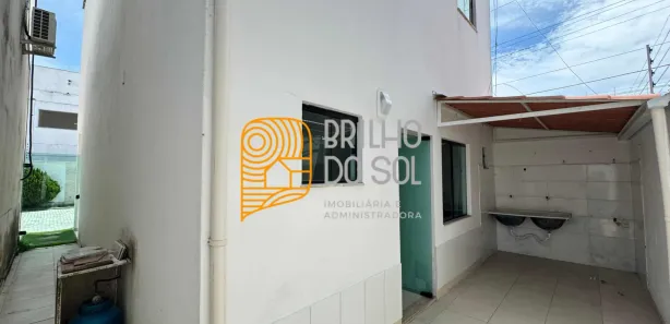 Sobrado com 3 Quartos para venda ou aluguel, 120m² no Porto Seguro, Porto Seguro
