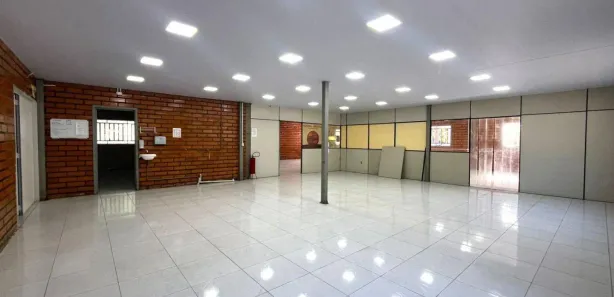 Galpão / Depósito / Armazém para alugar, 350m² no Do Salto, Blumenau