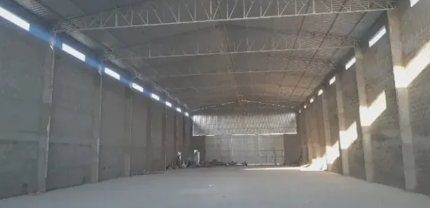 Galpão / Depósito / Armazém para alugar, 900m² no Parque São Vicente, São Vicente