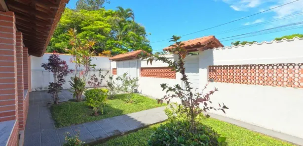 Casa com 5 Quartos à venda, 238m² no Hospício, Araruama