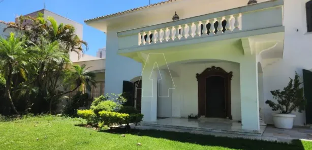 Sobrado com 5 Quartos para alugar, 910m² no Vila Mendonça, Araçatuba